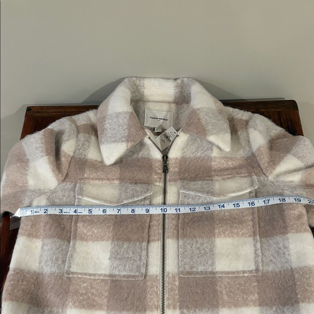 NWT BANANA REPUBLIC PLAID BOUCLE CROPPED JACKET SIZE S PETITE - Picture 9 of 12